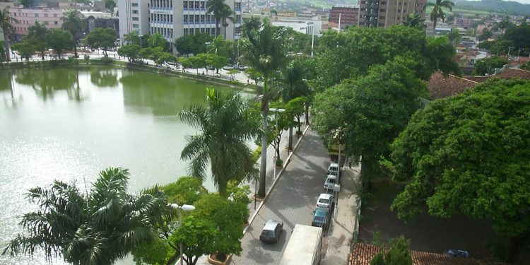 Cidade no interior mineiro encanta com qualidade de vida e belezas naturais