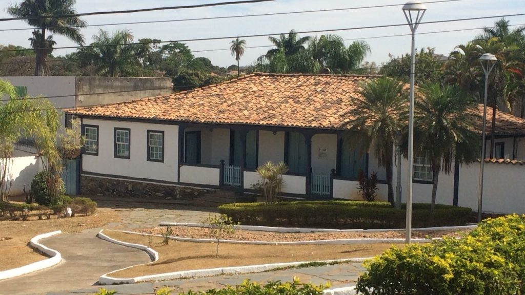 Cidade no interior mineiro encanta com qualidade de vida e belezas naturais