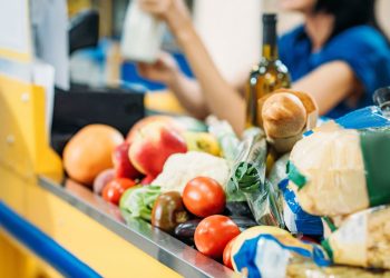Os melhores alimentos para turbinar sua saúde sem gastar muito