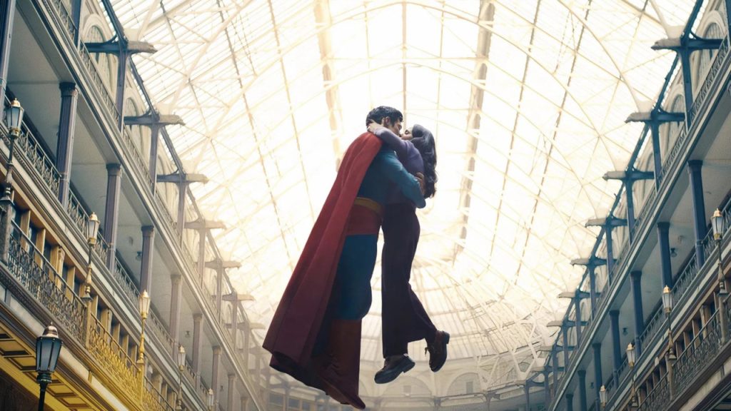 A nova trilha sonora do Superman promete emocionar fãs da DC