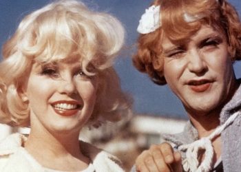 O filme dos anos 1950 que redefiniu o humor e continua encantando gerações
