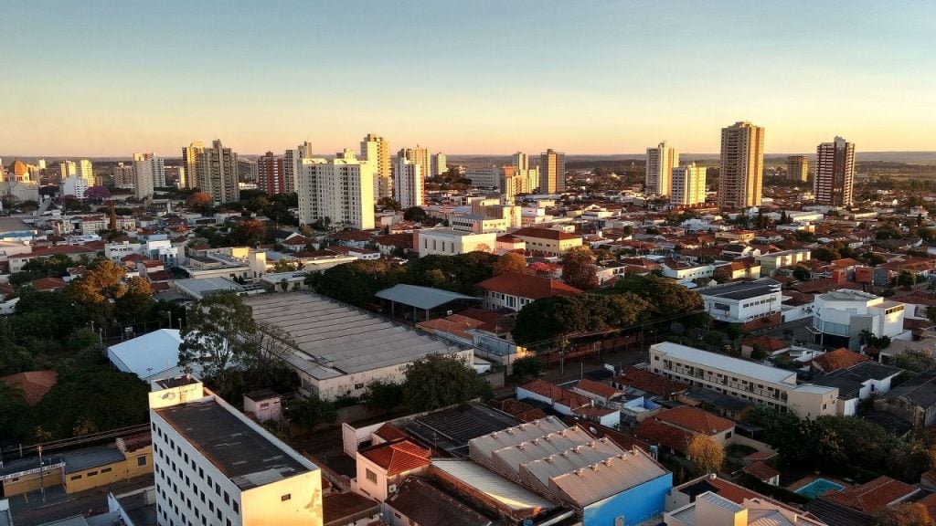 Essa cidade escondida no interior está conquistando o Brasil