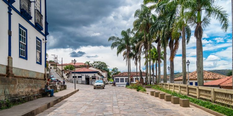 Cidade patrimônio da UNESCO no interior de Minas está atraindo brasileiros que buscam qualidade de vida, tranquilidade e estilo de vida acolhedor