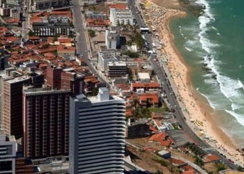A cidade com o pôr do sol mais bonito do Brasil