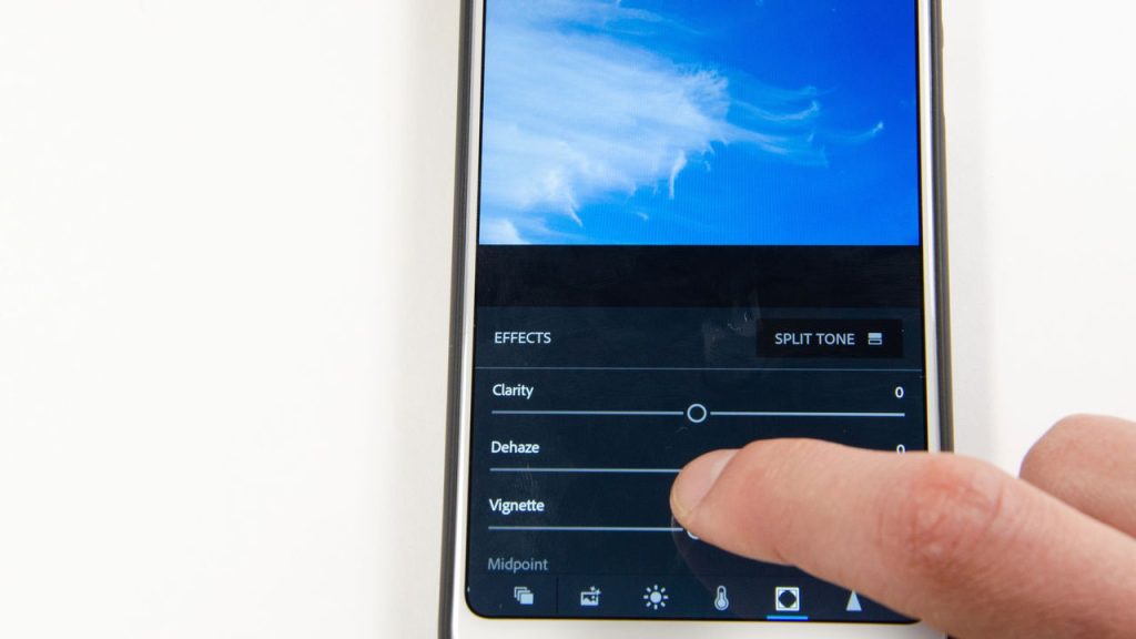 Como conseguir funcionalidades do Photoshop de forma gratuita em seu celular
