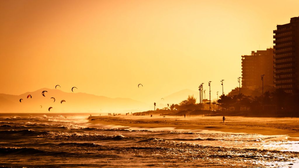 Destino secreto no litoral do Rio de Janeiro reúne praias cristalinas e tranquilidade
