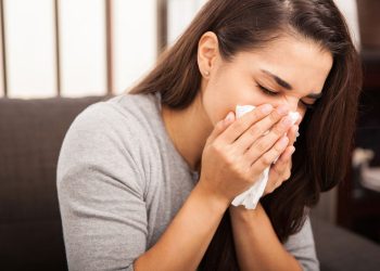 Alergia sazonal! O que comer (e o que evitar) durante a crise alérgica