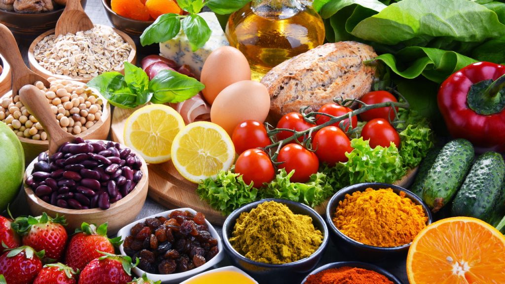 O guia mais completo para equilibrar macronutrientes e micronutrientes