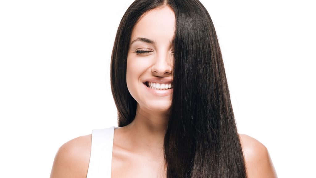 O melhor soro para cabelo liso sem química e com proteção térmica