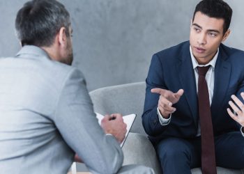 O gesto mais subestimado que pode dobrar sua influência em minutos