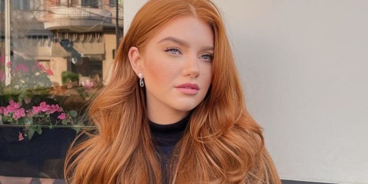 As cores de cabelo queridinhas de 2025 que já conquistaram milhares