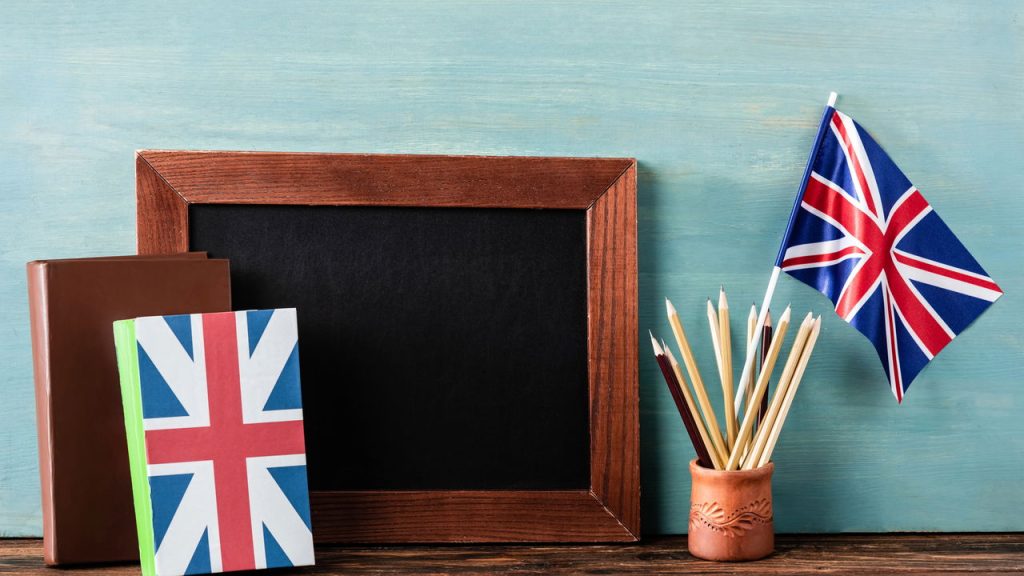 Curso de inglês gratuito do Santander oferece certificado internacional