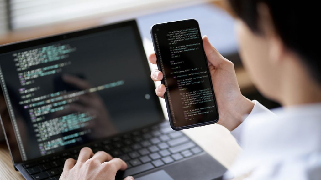 USP oferece curso gratuito para quem quer mudar de vida com tecnologia