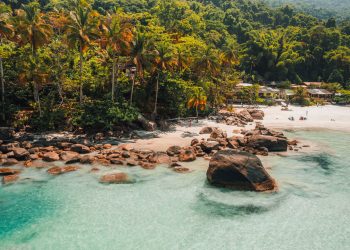 Essas praias secretas são parecidas com o Caribe no Brasil
