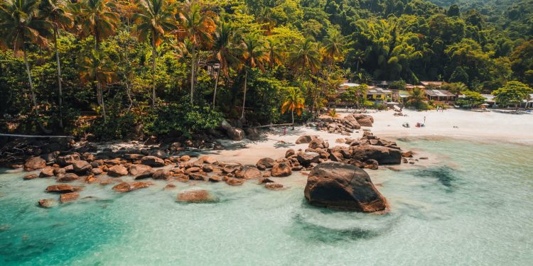Essas praias secretas são parecidas com o Caribe no Brasil