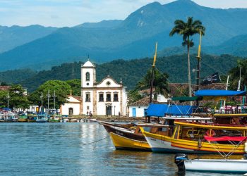 Um refúgio à beira-mar que mistura paz, cultura e aventura