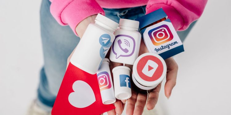 Como proteger sua saúde mental saindo das redes sociais