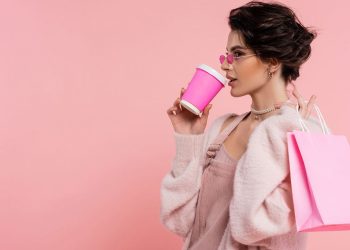 A tendência mais forte da moda brasileira esse ano já domina as ruas