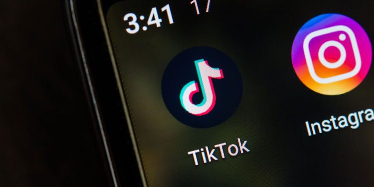 Seu celular pode estar sendo vigiado agora mesmo sem você saber