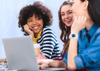 Belém lança curso de inglês gratuito para quem busca de qualificação