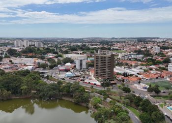 Uma cidade charmosa e acessível para viver bem no interior