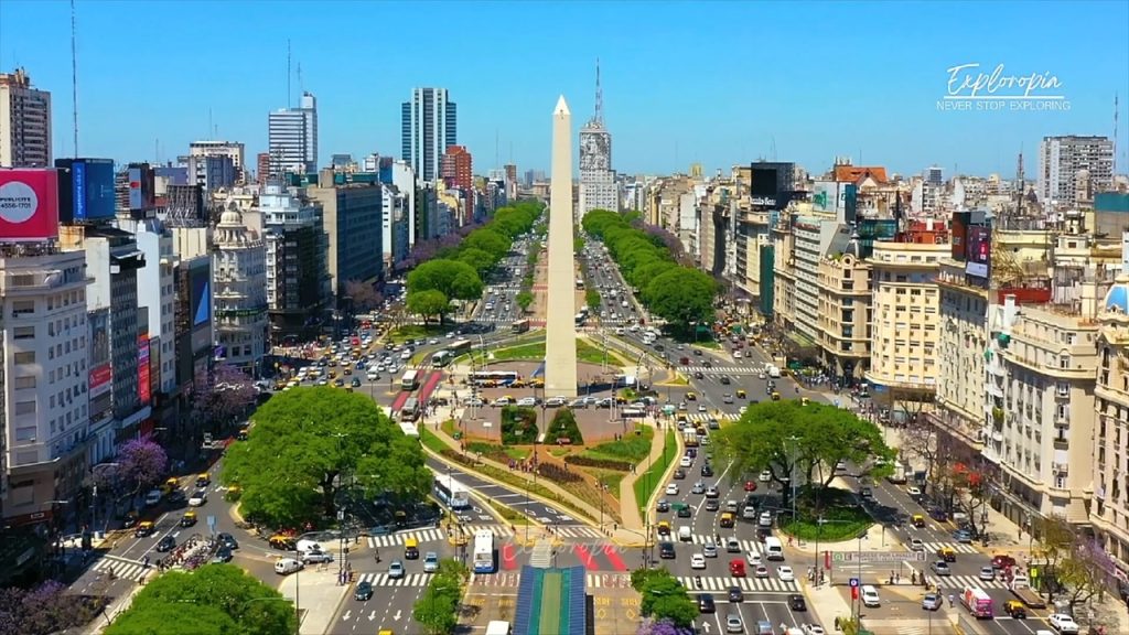 Essa capital virou destino queridinho dos brasileiros que querem viajar gastando pouco