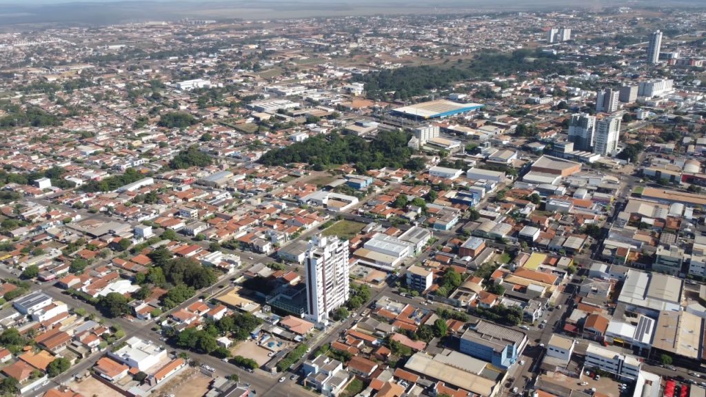 Essa cidade do Cerrado está mudando a vida de quem busca oportunidade e sossego