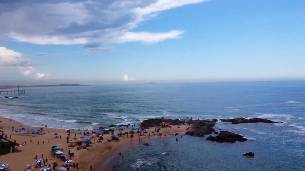 Esse paraíso do litoral carioca virou o sonho de quem busca paz e mar