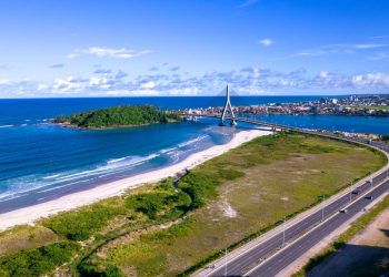 Essa cidade no litoral da Bahia encanta turistas com cenários de novela