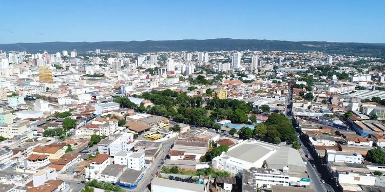 Essa cidade do Norte de Minas está atraindo quem busca um local para viver