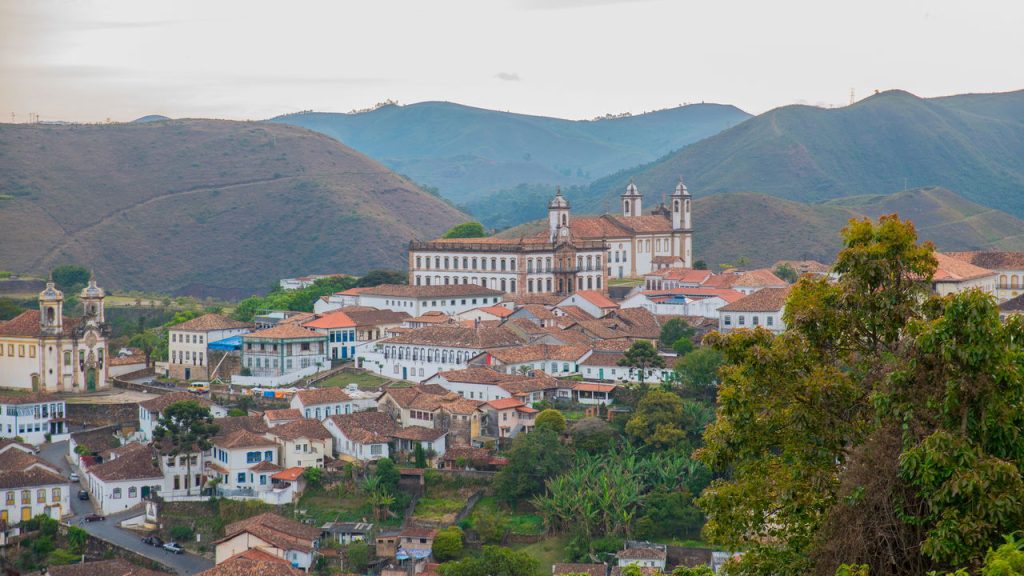 A cidade mineira com 800 toneladas de ouro na história e uma gema exclusiva no mundo