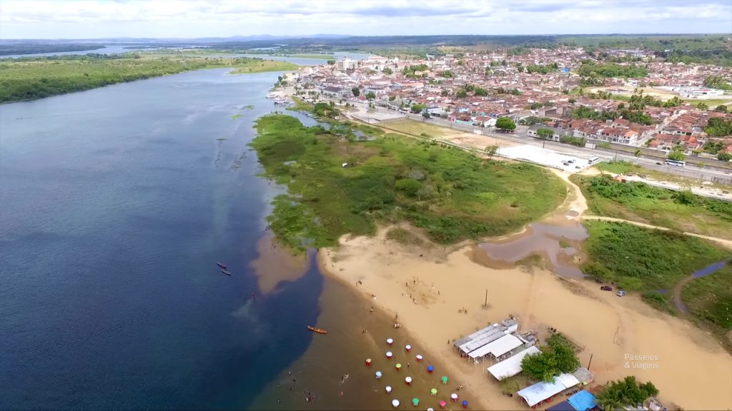 Essa do interior cidade conhecida como “Atenas Alagoana” encanta visitantes no Nordeste com beleza às margens do Rio São Francisco