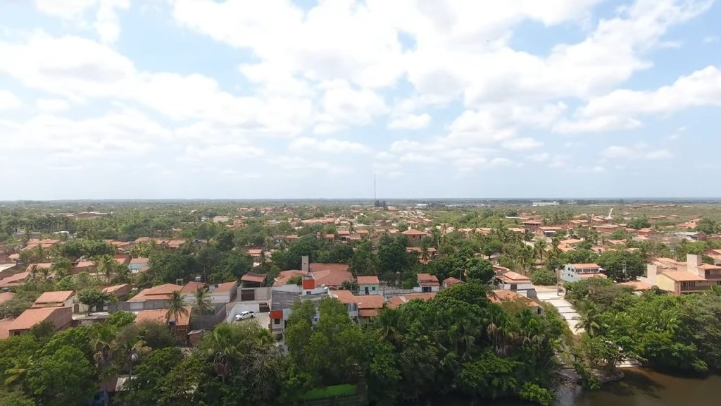 Essa cidade está dominando as buscas de quem ama natureza