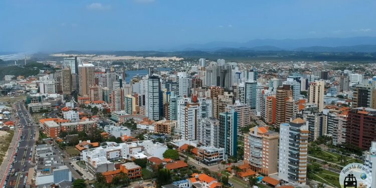 Cidade no litoral gaúcho que está conquistando viajantes de todo o Brasil