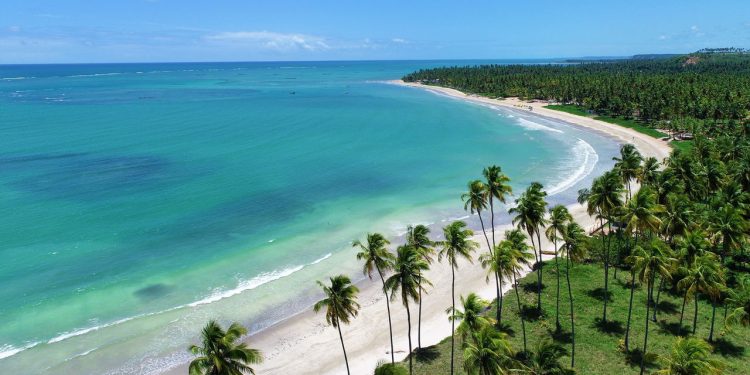 O destino nordestino que supera o Caribe em beleza