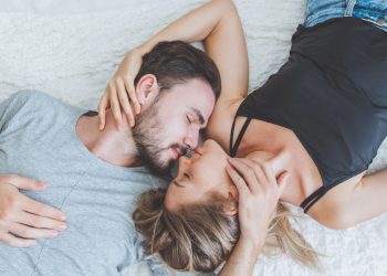 Psicólogos estão alertando casais sobre o impacto dessas frases