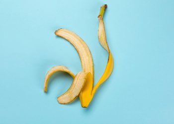 Casca de banana é o fertilizante caseiro mais eficaz