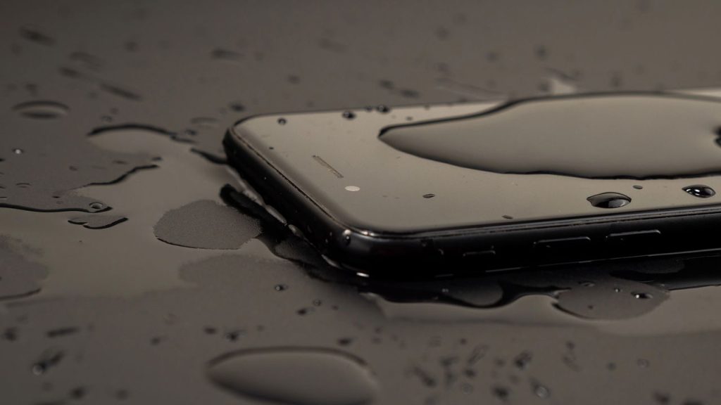 Os celulares mais resistentes de 2025 para quem não pode arriscar