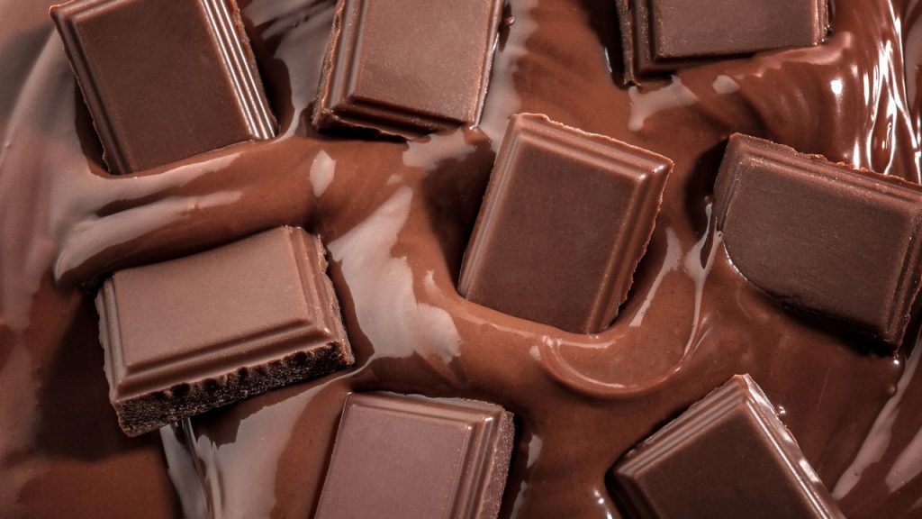 Os melhores alimentos para turbinar o seu humor de forma natural