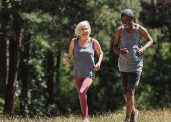 O que comer depois do treino para recuperar energia e músculos, segundo a ciência?
