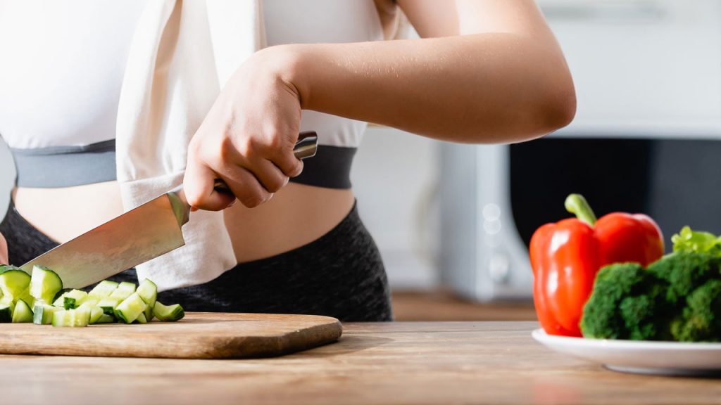Os alimentos que ajudam a dormir melhor segundo nutricionistas