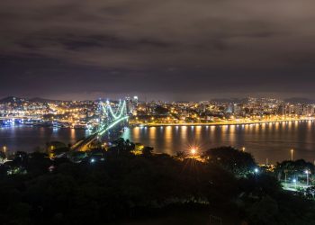 A cidade mais conectada do país oferece praias, cultura e bem-estar
