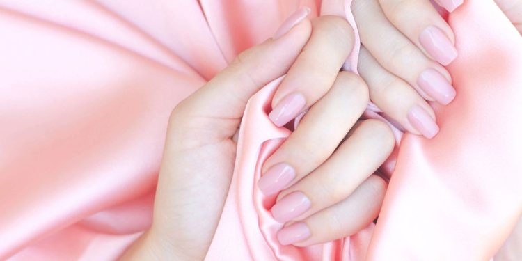 O que significa usar unhas quadradas de acordo com a ciência