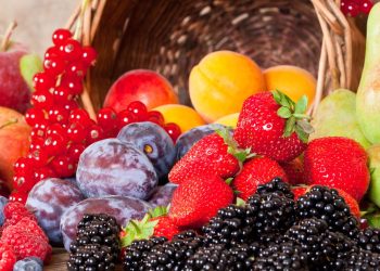 As melhores frutas para cultivar em apartamentos pequenos