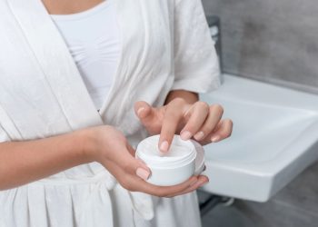 5 passos para proteger a pele do ressecamento no inverno