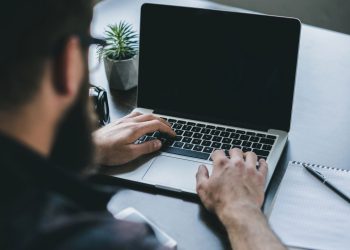 Seu notebook pode durar muito mais só com essa simples mudança