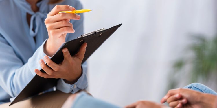 Sinais de que a depressão está afetando um jovem próximo