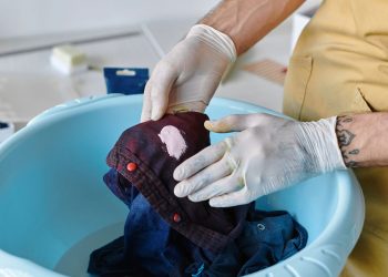 Truques caseiros para eliminar qualquer tipo de mancha da roupa