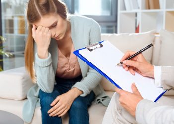 A saúde mental dos jovens preocupa especialistas, escolas e famílias