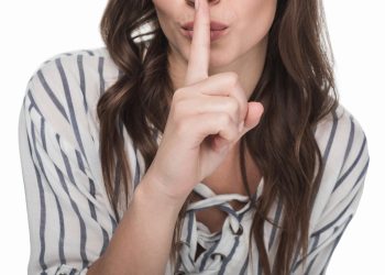 O que a psicologia diz sobre pessoas que preferem o silêncio